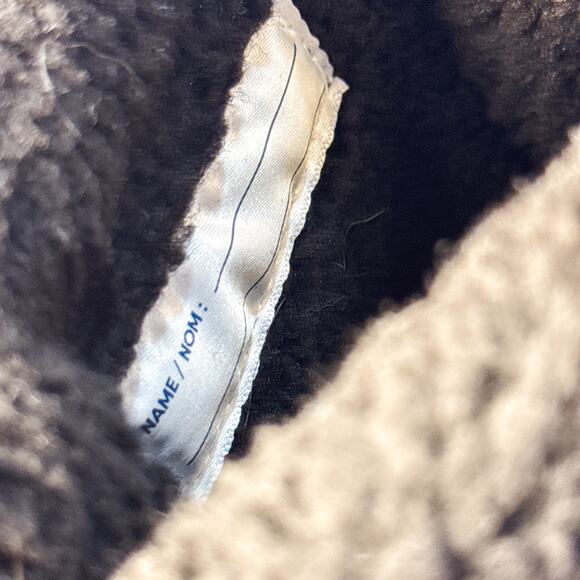 Lands' Ends Expedition Waterproof Insulated Snow Boots (Youth) - Picture 9 of 10